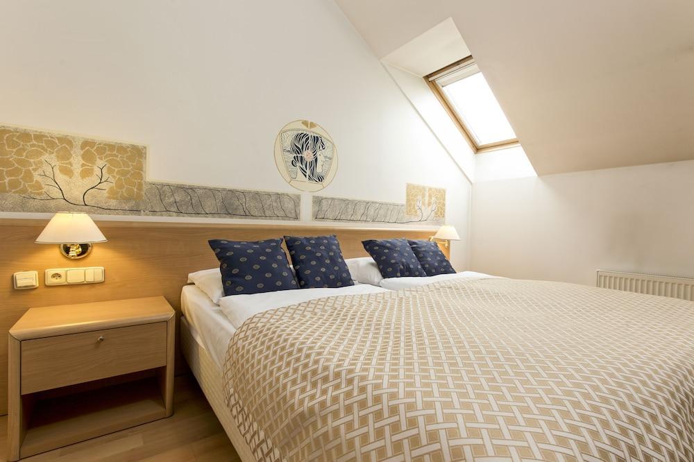 Hotel Tivoli Praha Eksteriør bilde