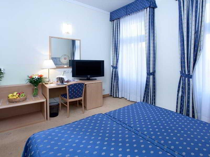 Hotel Tivoli Praha Eksteriør bilde