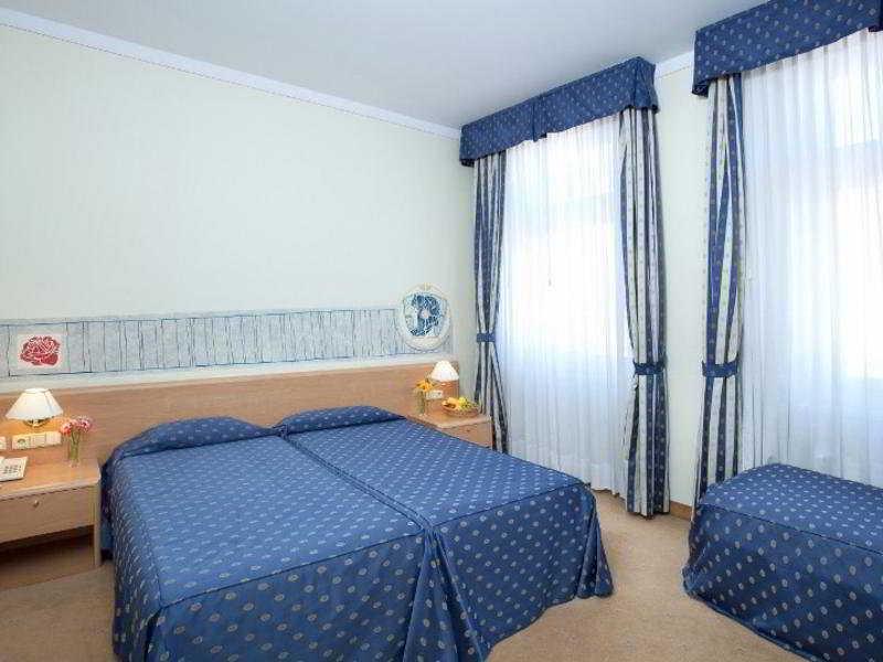 Hotel Tivoli Praha Eksteriør bilde
