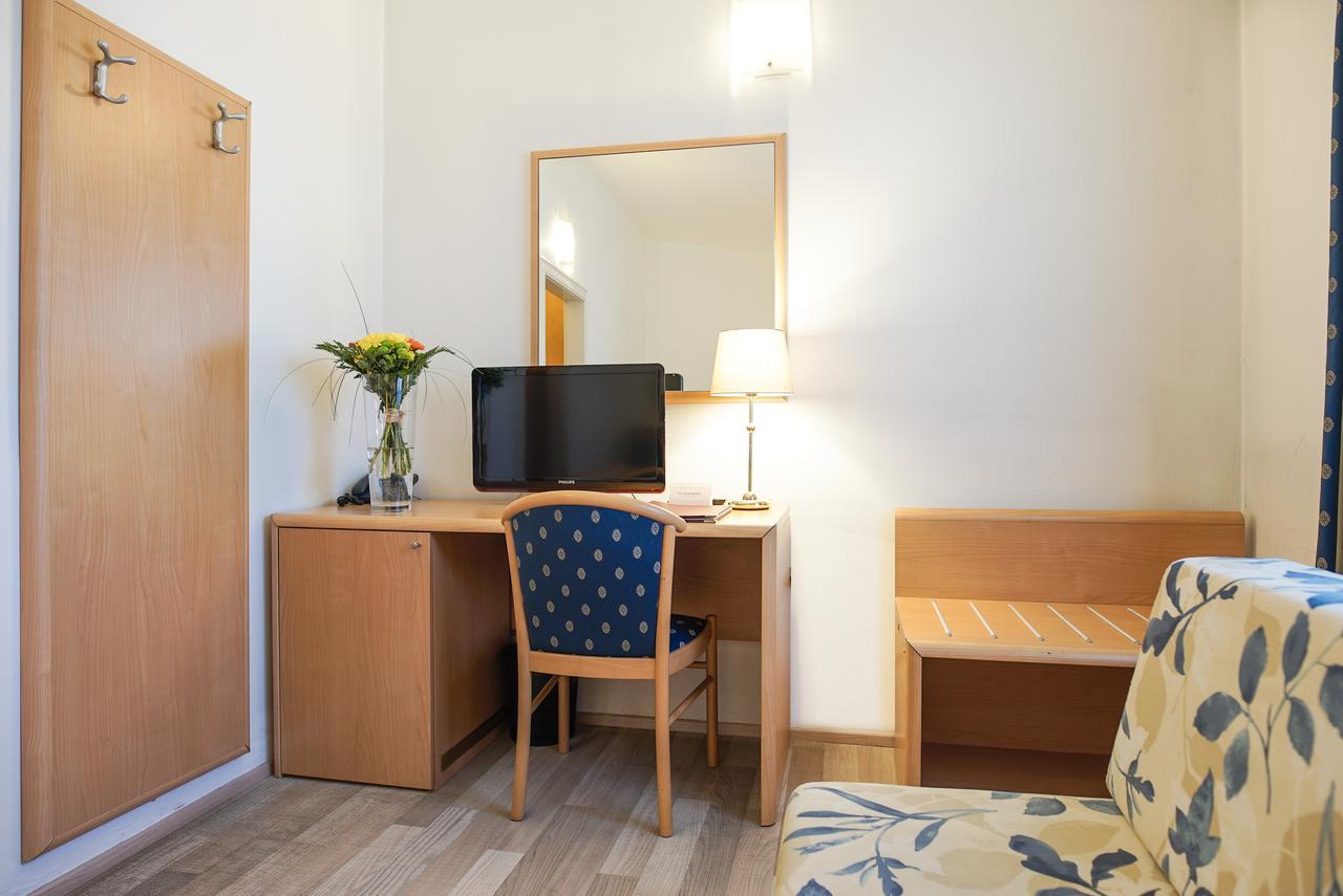 Hotel Tivoli Praha Eksteriør bilde
