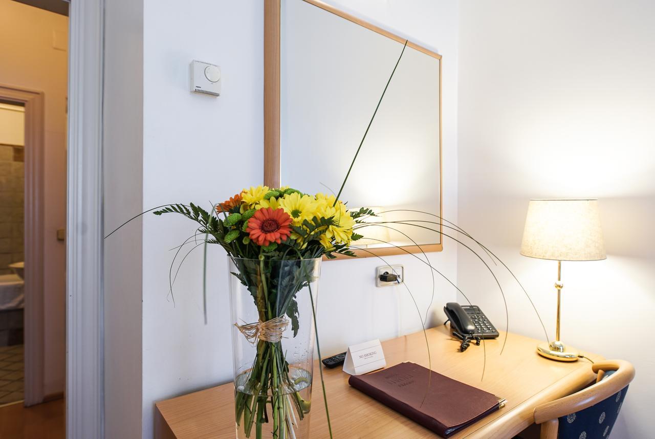 Hotel Tivoli Praha Eksteriør bilde